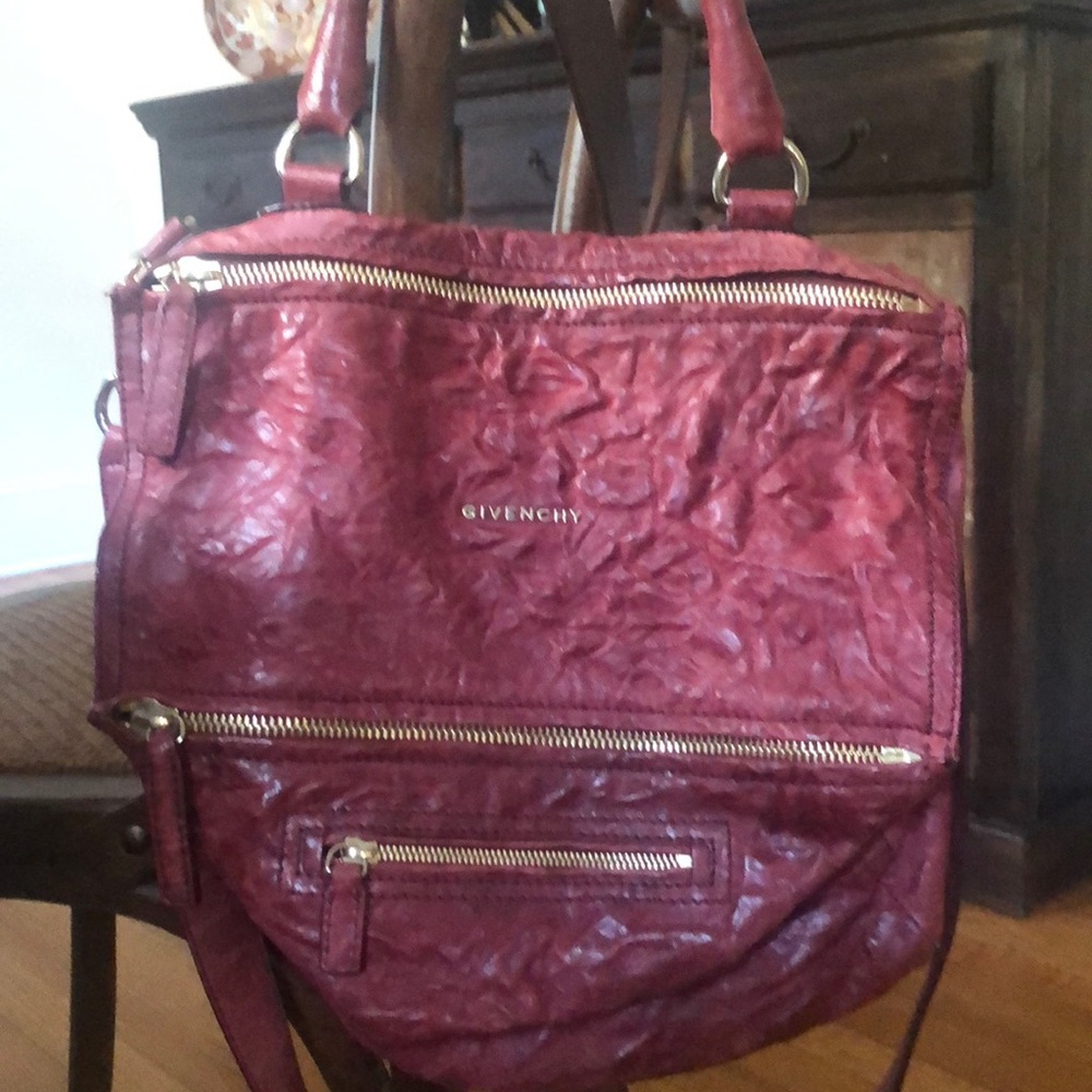 GIVENCHY wine, textured, fun Crossbody